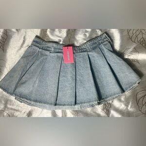 NWT! Edikted Pleated Denim Mini Skirt - Light Blue W/o Sz M